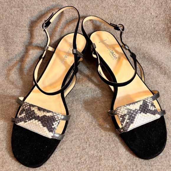 AQUATALIA Sz 10 Sandals With Animal Decor Strappy Low Wedge Suede Leather - Picture 1 of 8